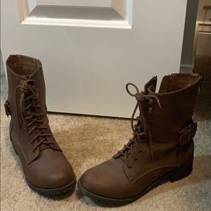 I don’t look good in them sadly.